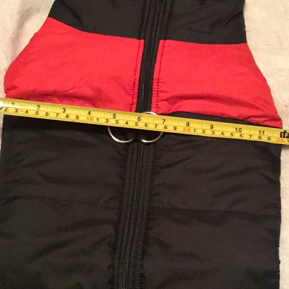 ⭐️Host Pick⭐️ Dog waterproof Vest in Various sizes *See chart for sizing* - Picture 9 of 10